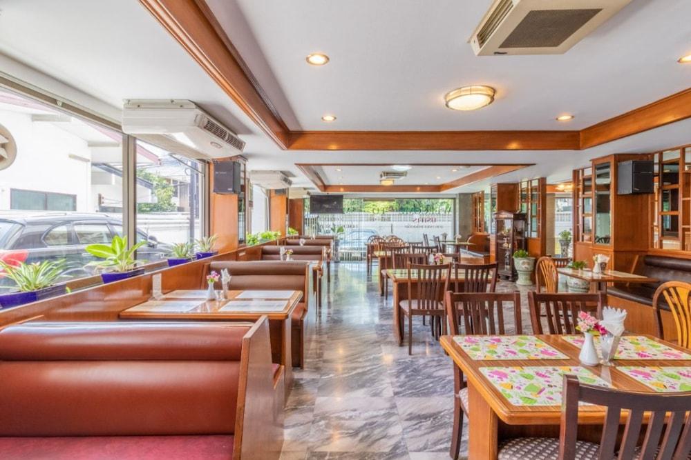 Siam Palace Hotel Bangkok Exterior foto